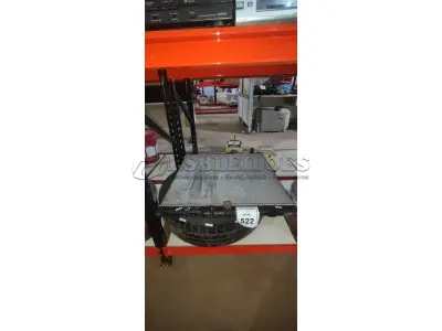 01 RODA DE CARRO COM PNEU 215/75R16C E 01 RÁDIADOR VEICULAR. (NO ESTADO) ATENÇÃO! FAZER A VISITAÇÃO ANTES DE ARREMATAR, NÃO SABEMOS SE FUNCIONA, LEILÃO NÃO TEM GARANTIA E NEM DEVOLUÇÃO, SUJEITO A POSSÍVEIS AVARIAS VISÍVEIS/OCULTAS E/OU AUSÊNCIA DE COMPONENTES.
