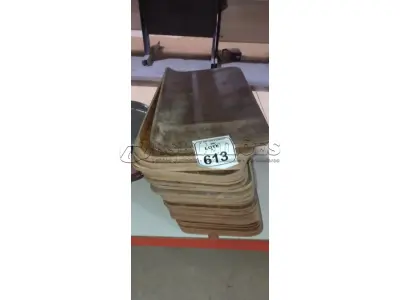 40 PLACAS DE MADEIRA. (NO ESTADO) ATENÇÃO! FAZER A VISITAÇÃO ANTES DE ARREMATAR, NÃO SABEMOS SE FUNCIONA, LEILÃO NÃO TEM GARANTIA E NEM DEVOLUÇÃO, SUJEITO A POSSÍVEIS AVARIAS VISÍVEIS/OCULTAS E/OU AUSÊNCIA DE COMPONENTES.