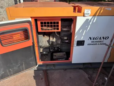 01 GERADOR MODELO ND3000ES3 A DIESEL 30KVA MARCA NAGANO. (NO ESTADO) ATENÇÃO! FAZER A VISITAÇÃO ANTES DE ARREMATAR, NÃO SABEMOS SE FUNCIONA, LEILÃO NÃO TEM GARANTIA E NEM DEVOLUÇÃO, SUJEITO A POSSÍVEIS AVARIAS VISÍVEIS/OCULTAS E/OU AUSÊNCIA DE COMPONENTES.