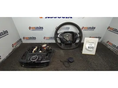01 VOLANTE CITRÖEN C4 LOUNGE E 01 MULTIMÍDIA FORD FOCUS 2014-2016 C/ DEFEITO. (NO ESTADO) ATENÇÃO! FAZER A VISITAÇÃO ANTES DE ARREMATAR, NÃO SABEMOS SE FUNCIONA, LEILÃO NÃO TEM GARANTIA E NEM DEVOLUÇÃO, SUJEITO A POSSÍVEIS AVARIAS VISÍVEIS/OCULTAS E/OU AUSÊNCIA DE COMPONENTES.