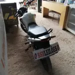 LOTE 403 - 01 MOTO HONDA CG 160 FAN FLEX; ANO 2018/2018 NA COR BRANCA. (NO ESTADO, NÃO SABEMOS SE FUNCIONA. LEILÃO NÃO TEM GARANTIA E NEM DEVOLUÇÃO.)