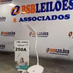 LOTE 250 - 01 LUMINÁRIA DE LED. (NO ESTADO, LEILÃO NÃO TEM GARANTIA E NEM DEVOLUÇÃO, SUJEITO A POSSÍVEIS AVARIAS VISÍVEIS/OCULTAS E/OU AUSÊNCIA DE COMPONENTES).