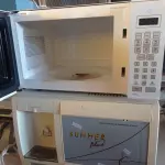 LOTE 111 - 01 MICRO-ONDAS E 01 PURIFICADOR DE ÁGUA MARCA SUMMER. (NO ESTADO, LEILÃO NÃO TEM GARANTIA E NEM DEVOLUÇÃO, SUJEITO A POSSÍVEIS AVARIAS VISÍVEIS/OCULTAS E/OU AUSÊNCIA DE COMPONENTES).