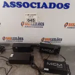 LOTE 045 - 04 FONTES 12V MARCAS MCM. (NO ESTADO, LEILÃO NÃO TEM GARANTIA E NEM DEVOLUÇÃO, SUJEITO A POSSÍVEIS AVARIAS VISÍVEIS/OCULTAS E/OU AUSÊNCIA DE COMPONENTES).