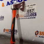 LOTE 057 - 01 MACHADINHA COM CABO EMBORRACHADO. (NO ESTADO, LEILÃO NÃO TEM GARANTIA E NEM DEVOLUÇÃO, SUJEITO A POSSÍVEIS AVARIAS VISÍVEIS/OCULTAS E/OU AUSÊNCIA DE COMPONENTES).