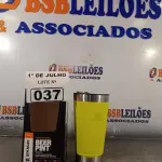 LOTE 037 - 01 COPO STANLEY. (NO ESTADO, LEILÃO NÃO TEM GARANTIA E NEM DEVOLUÇÃO, SUJEITO A POSSÍVEIS AVARIAS VISÍVEIS/OCULTAS E/OU AUSÊNCIA DE COMPONENTES).