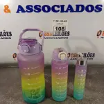 LOTE 108 - 01 KIT COM 03 GARRAFAS SENDO 01 DE 2 LITROS. (NO ESTADO, LEILÃO NÃO TEM GARANTIA E NEM DEVOLUÇÃO, SUJEITO A POSSÍVEIS AVARIAS VISÍVEIS/OCULTAS E/OU AUSÊNCIA DE COMPONENTES).