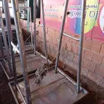 LOTE 499 - 01 GANCHEIRA PARA CÂMARA FRIA EM INOX. (NO ESTADO, LEILÃO NÃO TEM GARANTIA E NEM DEVOLUÇÃO, SUJEITO A POSSÍVEIS AVARIAS VISÍVEIS/OCULTAS E/OU AUSÊNCIA DE COMPONENTES).
