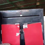LOTE 522 - 01 GELADEIRA INDUSTRIAL 04 PORTAS COM AVARIAS. (NO ESTADO, LEILÃO NÃO TEM GARANTIA E NEM DEVOLUÇÃO, SUJEITO A POSSÍVEIS AVARIAS VISÍVEIS/OCULTAS E/OU AUSÊNCIA DE COMPONENTES).
