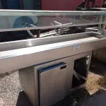 LOTE 511 - 01 BALCÃO E 01 ILHA EM INOX INCOMPLETOS. (NO ESTADO, LEILÃO NÃO TEM GARANTIA E NEM DEVOLUÇÃO, SUJEITO A POSSÍVEIS AVARIAS VISÍVEIS/OCULTAS E/OU AUSÊNCIA DE COMPONENTES).