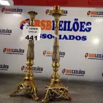 LOTE 441 - 02 ABAJURES EM METAL INCOMPLETOS. (NO ESTADO, LEILÃO NÃO TEM GARANTIA E NEM DEVOLUÇÃO, SUJEITO A POSSÍVEIS AVARIAS VISÍVEIS/OCULTAS E/OU AUSÊNCIA DE COMPONENTES).