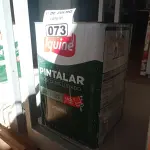 LOTE 073 - 01 LATA DE TINTA IQUINE PINTALAR FOSCO AVELUDADO INTERIORES NA COR BRANCO GELO 18L. (NO ESTADO, LEILÃO NÃO TEM GARANTIA E NEM DEVOLUÇÃO, SUJEITO A POSSÍVEIS AVARIAS VISÍVEIS/OCULTAS E/OU AUSÊNCIA DE COMPONENTES).