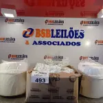 LOTE 493 - 02 FRASQUEIRAS SUPPLY CLEAN COM 04 REFIS. (NO ESTADO, LEILÃO NÃO TEM GARANTIA E NEM DEVOLUÇÃO, SUJEITO A POSSÍVEIS AVARIAS VISÍVEIS/OCULTAS E/OU AUSÊNCIA DE COMPONENTES).