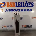 LOTE 041 - 01 GARRAFA TÉRMICA DE 750ML. (NO ESTADO, LEILÃO NÃO TEM GARANTIA E NEM DEVOLUÇÃO, SUJEITO A POSSÍVEIS AVARIAS VISÍVEIS/OCULTAS E/OU AUSÊNCIA DE COMPONENTES).