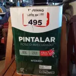 LOTE 495 - 01 LATA DE TINTA IQUINE PINTALAR FOSCO-AVELUDADO NA COR BRANCO GELO 18L. (NO ESTADO, LEILÃO NÃO TEM GARANTIA E NEM DEVOLUÇÃO, SUJEITO A POSSÍVEIS AVARIAS VISÍVEIS/OCULTAS E/OU AUSÊNCIA DE COMPONENTES).