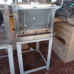 LOTE 504 - 01 FORNO A GÁS MARCA VENANCIO FALTANDO A PEDRA. (NO ESTADO, LEILÃO NÃO TEM GARANTIA E NEM DEVOLUÇÃO, SUJEITO A POSSÍVEIS AVARIAS VISÍVEIS/OCULTAS E/OU AUSÊNCIA DE COMPONENTES).