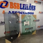 LOTE 447 - 02 TABUAS DE CORTE/FRIOS EM VIDRO TEMPERADO. (NO ESTADO, LEILÃO NÃO TEM GARANTIA E NEM DEVOLUÇÃO, SUJEITO A POSSÍVEIS AVARIAS VISÍVEIS/OCULTAS E/OU AUSÊNCIA DE COMPONENTES).