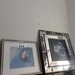 LOTE 111 - 02 QUADROS DECORATIVOS (NO ESTADO, NÃO SABEMOS SE FUNCIONA. LEILÃO NÃO TEM GARANTIA E NEM DEVOLUÇÃO).