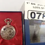 LOTE 078 - 01 RELÓGIO DE BOLSO ANALÓGICO. (NO ESTADO, LEILÃO NÃO TEM GARANTIA E NEM DEVOLUÇÃO, SUJEITO A POSSÍVEIS AVARIAS VISÍVEIS/OCULTAS E/OU AUSÊNCIA DE COMPONENTES).
