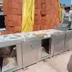 LOTE 515 - 01 BALCÃO EM INOX COM AVARIAS. (NO ESTADO, LEILÃO NÃO TEM GARANTIA E NEM DEVOLUÇÃO, SUJEITO A POSSÍVEIS AVARIAS VISÍVEIS/OCULTAS E/OU AUSÊNCIA DE COMPONENTES).