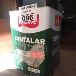LOTE 096 - 01 LATA DE TINTA IQUINE PINTALAR FOSCO AVELUDADO INTERIORES NA COR BRANCO GELO 18L. (NO ESTADO, LEILÃO NÃO TEM GARANTIA E NEM DEVOLUÇÃO, SUJEITO A POSSÍVEIS AVARIAS VISÍVEIS/OCULTAS E/OU AUSÊNCIA DE COMPONENTES).
