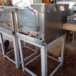 LOTE 504 - 01 FORNO A GÁS MARCA VENANCIO FALTANDO A PEDRA. (NO ESTADO, LEILÃO NÃO TEM GARANTIA E NEM DEVOLUÇÃO, SUJEITO A POSSÍVEIS AVARIAS VISÍVEIS/OCULTAS E/OU AUSÊNCIA DE COMPONENTES).