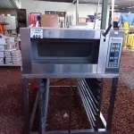 LOTE 402 - 01 FORNO INDUSTRIAL PARA PADARIA ELETRICO/GÁS MARCA TECHNIPAN. (NO ESTADO, LEILÃO NÃO TEM GARANTIA E NEM DEVOLUÇÃO, SUJEITO A POSSÍVEIS AVARIAS VISÍVEIS/OCULTAS E/OU AUSÊNCIA DE COMPONENTES).