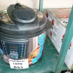 LOTE 033 - PANELA ELÉTRICA DE PRESSÃO MIDEA INOX 6L PPA72 220V (NO ESTADO SEM GARANTIA DE FUNCIONAMENTO, SUJEITO A POSSÍVEIS AVARIAS VISÍVEIS/OCULTAS E/OU AUSÊNCIA DE COMPONENTES)