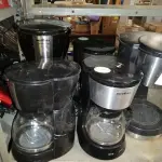 LOTE 216 - 5 CAFETEIRAS (NO ESTADO SEM GARANTIA DE FUNCIONAMENTO, SUJEITO A POSSÍVEIS AVARIAS VISÍVEIS/OCULTAS E/OU AUSÊNCIA DE COMPONENTES)
