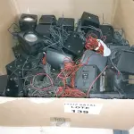 LOTE 139 - CAIXAS DE SOM DIVERSAS (NO ESTADO SEM GARANTIA DE FUNCIONAMENTO, SUJEITO A POSSÍVEIS AVARIAS VISÍVEIS/OCULTAS E/OU AUSÊNCIA DE COMPONENTES)