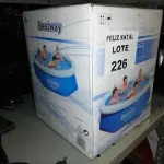 LOTE 226 - PISCINA INFLÁVEL FAST SET DE 2300 LITROS BESTWAY (NO ESTADO SEM GARANTIA DE FUNCIONAMENTO, SUJEITO A POSSÍVEIS AVARIAS VISÍVEIS/OCULTAS E/OU AUSÊNCIA DE COMPONENTES)