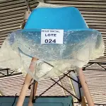 LOTE 024 - CADEIRA EAMES (NO ESTADO SEM GARANTIA DE FUNCIONAMENTO, SUJEITO A POSSÍVEIS AVARIAS VISÍVEIS/OCULTAS E/OU AUSÊNCIA DE COMPONENTES)