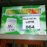 LOTE 064 - 2 PROJETOR DE LUZES E EFEITOS (ARENA LAMPLIGHT) (NO ESTADO SEM GARANTIA DE FUNCIONAMENTO, SUJEITO A POSSÍVEIS AVARIAS VISÍVEIS/OCULTAS E/OU AUSÊNCIA DE COMPONENTES)