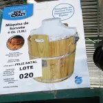 LOTE 020 - MÁQUINA DE SORVETE WEST BEND ICE CRAZY (NO ESTADO SEM GARANTIA DE FUNCIONAMENTO, SUJEITO A POSSÍVEIS AVARIAS VISÍVEIS/OCULTAS E/OU AUSÊNCIA DE COMPONENTES)