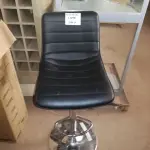 LOTE 297 - BANQUETA ALTA GIRATÓRIA (NO ESTADO SEM GARANTIA DE FUNCIONAMENTO, SUJEITO A POSSÍVEIS AVARIAS VISÍVEIS/OCULTAS E/OU AUSÊNCIA DE COMPONENTES)