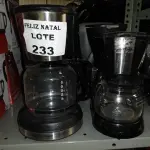 LOTE 233 - 4 CAFETEIRAS (NO ESTADO SEM GARANTIA DE FUNCIONAMENTO, SUJEITO A POSSÍVEIS AVARIAS VISÍVEIS/OCULTAS E/OU AUSÊNCIA DE COMPONENTES)