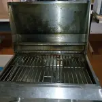LOTE 192 - CHURRASQUEIRA PORTÁTIL Á GÁS GRILL AÇO INOX- MEMBERS MARK (NO ESTADO SEM GARANTIA DE FUNCIONAMENTO, SUJEITO A POSSÍVEIS AVARIAS VISÍVEIS/OCULTAS E/OU AUSÊNCIA DE COMPONENTES)