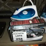 LOTE 258 - 3 FERROS ELÉTRICOS (NO ESTADO SEM GARANTIA DE FUNCIONAMENTO, SUJEITO A POSSÍVEIS AVARIAS VISÍVEIS/OCULTAS E/OU AUSÊNCIA DE COMPONENTES)