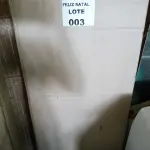 LOTE 003 - PAINEL PARA TV ATÉ 58'' COM 02 PRATELEIRAS E 01 NICHO (NO ESTADO SEM GARANTIA DE FUNCIONAMENTO, SUJEITO A POSSÍVEIS AVARIAS VISÍVEIS/OCULTAS E/OU AUSÊNCIA DE COMPONENTES)