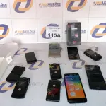 LOTE 115 - 9 CELULARES DIVERSOS (NO ESTADO SEM GARANTIA DE FUNCIONAMENTO, SUJEITO A POSSÍVEIS AVARIAS VISÍVEIS/OCULTAS E/OU AUSÊNCIA DE COMPONENTES)