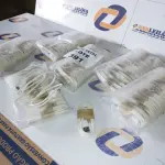 LOTE 391 - 120 CABOS CARREGADOR MICRO USB V8 (NO ESTADO SEM GARANTIA DE FUNCIONAMENTO, SUJEITO A POSSÍVEIS AVARIAS VISÍVEIS/OCULTAS E/OU AUSÊNCIA DE COMPONENTES)