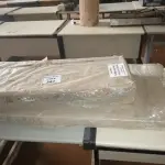 LOTE 347 - PAINEL NT1155 PARA TV ATÉ 55 POLEGADAS OFF WHITE / FREIJÓ (NO ESTADO SEM GARANTIA DE FUNCIONAMENTO, SUJEITO A POSSÍVEIS AVARIAS VISÍVEIS/OCULTAS E/OU AUSÊNCIA DE COMPONENTES)