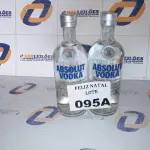 LOTE 095 - 2 VODKAS DESTILADA ABSOLUT GARRAFA 750ML (NO ESTADO SEM GARANTIA DE FUNCIONAMENTO, SUJEITO A POSSÍVEIS AVARIAS VISÍVEIS/OCULTAS E/OU AUSÊNCIA DE COMPONENTES)