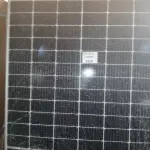 LOTE 355 - 11 PLACAS ENERGIA SOLAR (NO ESTADO SEM GARANTIA DE FUNCIONAMENTO, SUJEITO A POSSÍVEIS AVARIAS VISÍVEIS/OCULTAS E/OU AUSÊNCIA DE COMPONENTES)