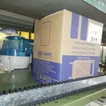 LOTE 311 - KIT MOTOR PORTÃO ELETONICO ROSSI COM 2 CONTROLES  3 METROS DE CREMALHEIRA NOVO (NO ESTADO SEM GARANTIA DE FUNCIONAMENTO, SUJEITO A POSSÍVEIS AVARIAS VISÍVEIS/OCULTAS E/OU AUSÊNCIA DE COMPONENTES)