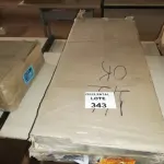 LOTE 343 - BALCAO DE COZINHA 3 PORTAS 2 GAVETAS 90CM (NO ESTADO SEM GARANTIA DE FUNCIONAMENTO, SUJEITO A POSSÍVEIS AVARIAS VISÍVEIS/OCULTAS E/OU AUSÊNCIA DE COMPONENTES)