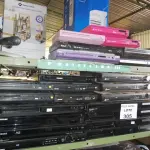 LOTE 305 - DVDS DIVERSOS (NO ESTADO SEM GARANTIA DE FUNCIONAMENTO, SUJEITO A POSSÍVEIS AVARIAS VISÍVEIS/OCULTAS E/OU AUSÊNCIA DE COMPONENTES)