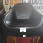 LOTE 368 - POLTRONA SKARPO PRETA (NO ESTADO SEM GARANTIA DE FUNCIONAMENTO, SUJEITO A POSSÍVEIS AVARIAS VISÍVEIS/OCULTAS E/OU AUSÊNCIA DE COMPONENTES)