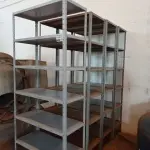 LOTE 042 - 04-ESTANTES EM FERRO C/05-PRATELEIRAS (NO ESTADO)
