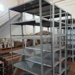 LOTE 043 - 04-ESTANTES EM FERRO C/05-PRATELEIRAS (NO ESTADO)